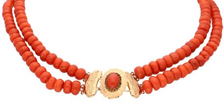 No Reserve - 14K Yellow gold two-row coral necklace.