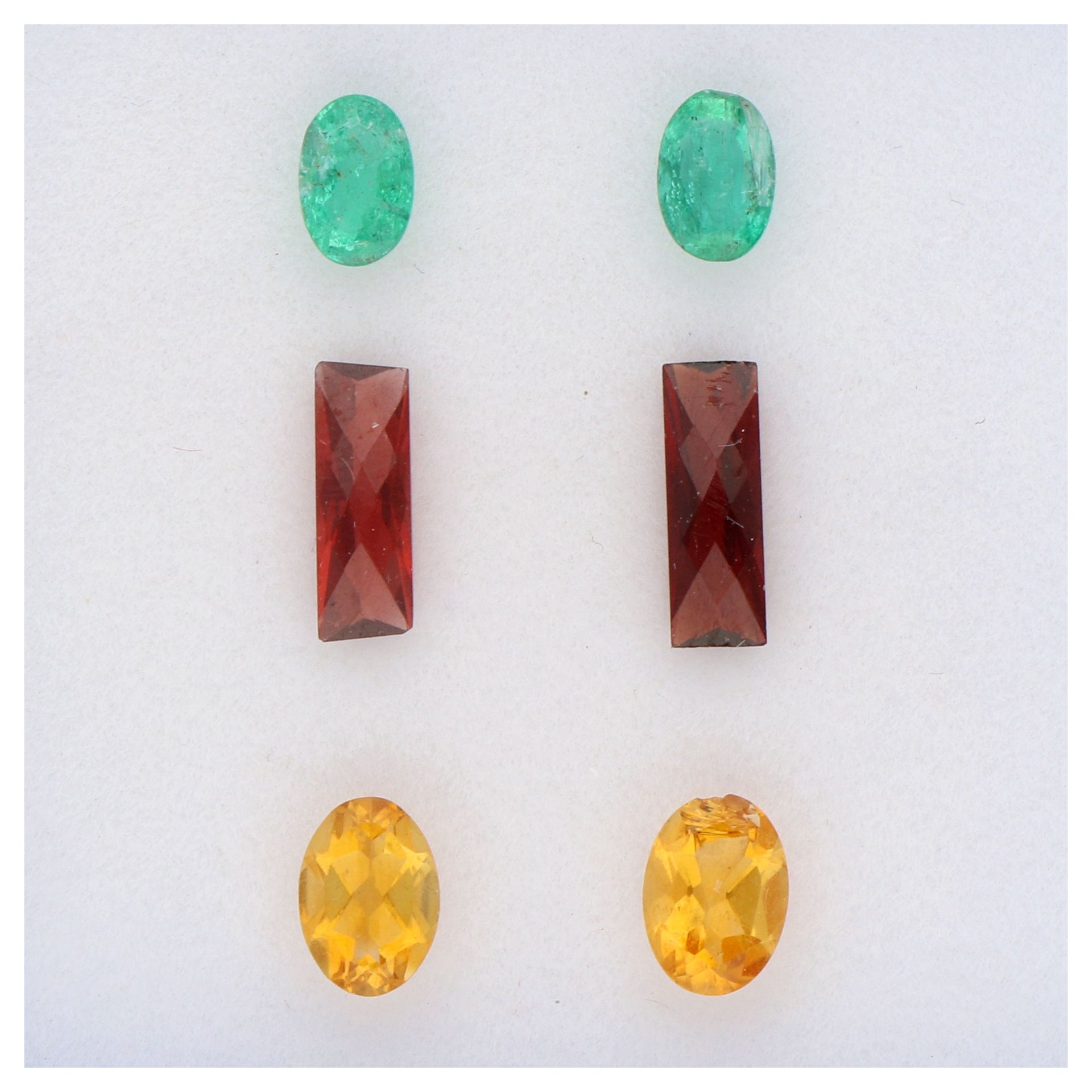 No Reserve - Lot of six natural gemstones consisting of emerald, citrine and garnet. - Bild 2 aus 2