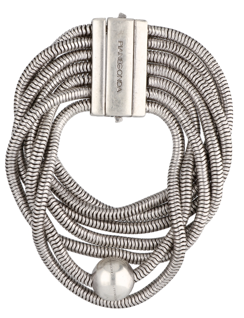 No Reserve - Pianegonda seven-row silver spirotube bracelet.