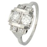 No Reserve - 18K white gold Art Deco ring set with approx. 0.91 ct old cut diamond.