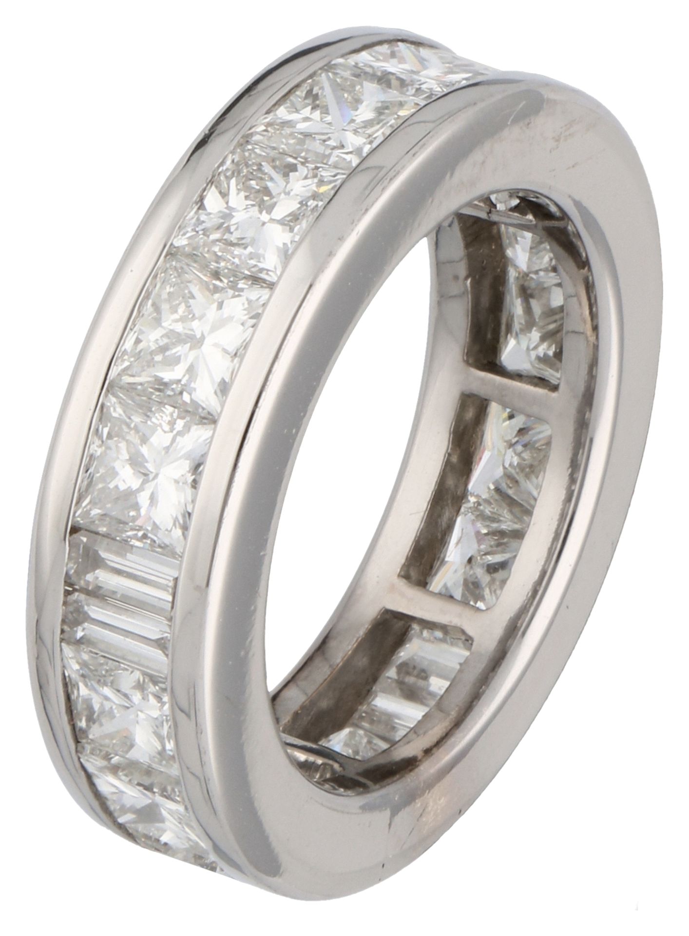 No Reserve - 18K White gold alliance ring set with approx. 3.6 ct. diamond.