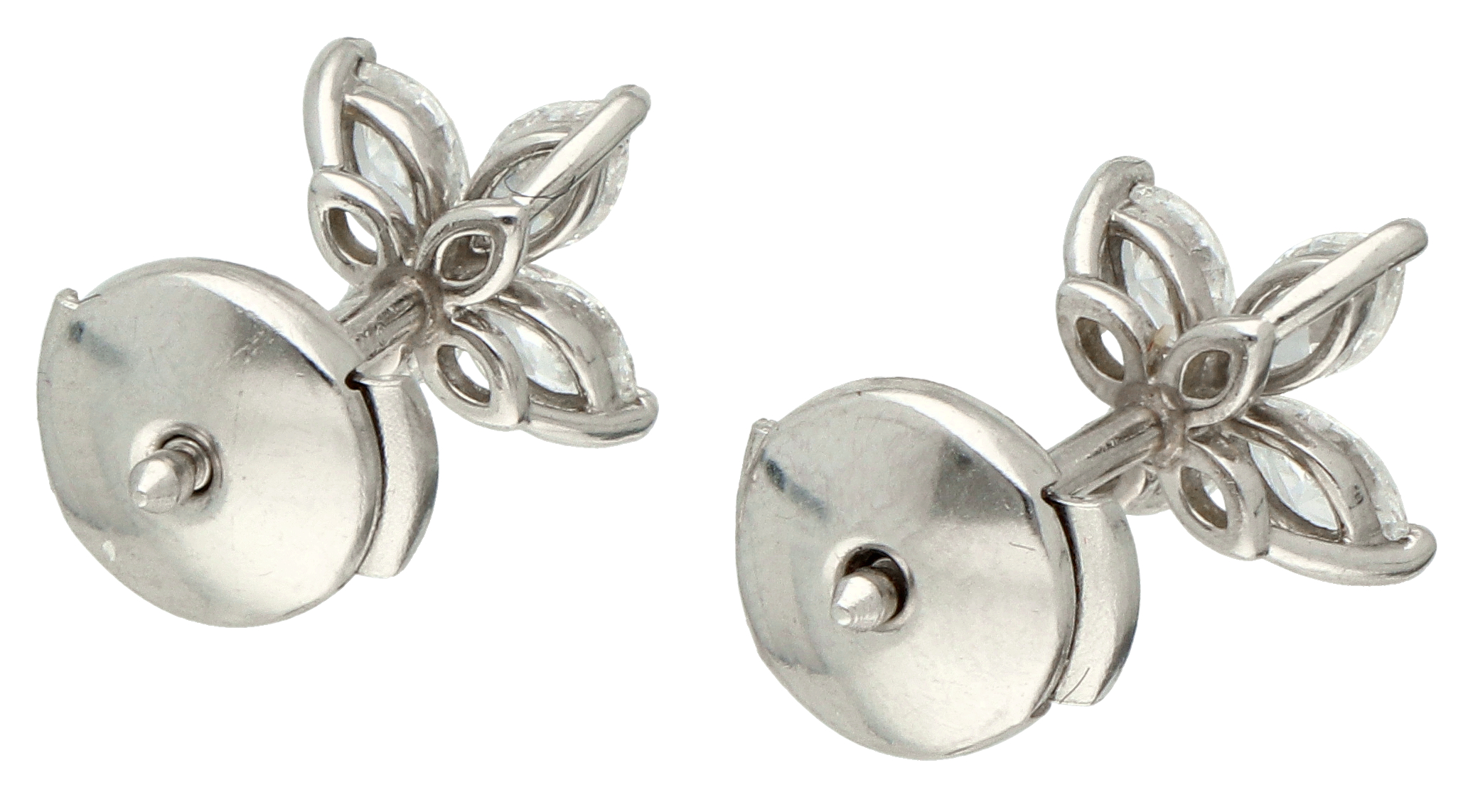 No Reserve - Tiffany & Co. platinum 'Victoria' ear studs set with 0.38 ct. diamond. - Image 4 of 5