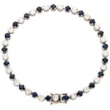 No Reserve - 18K White gold tennis bracelet set with approx. 3.15 ct. diamond and sapphire.