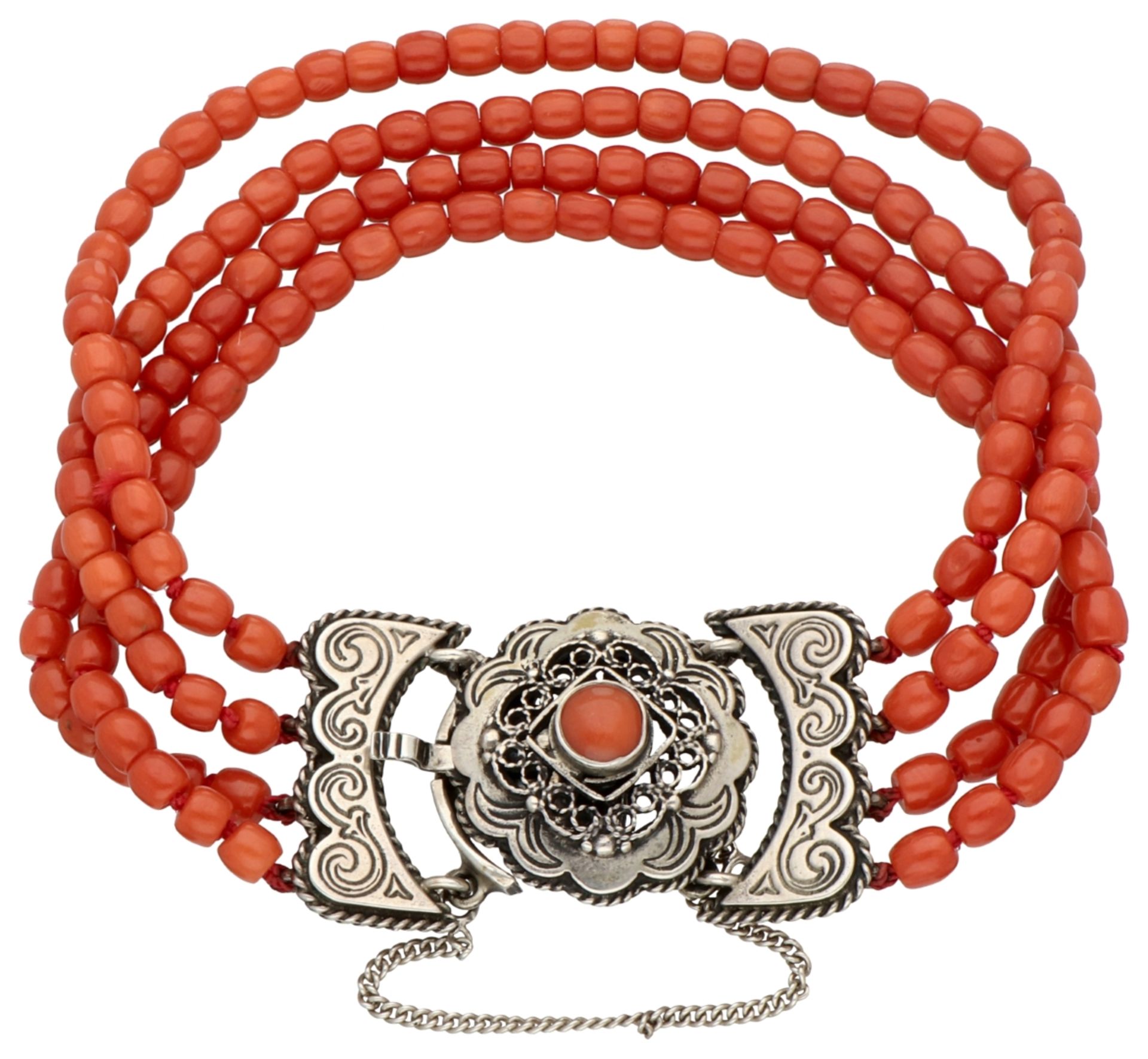 No Reserve - Four-row red coral bracelet with silver clasp.
