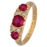 No Reserve - 18K Yellow gold vintage ring with diamond and synthetic rubies.