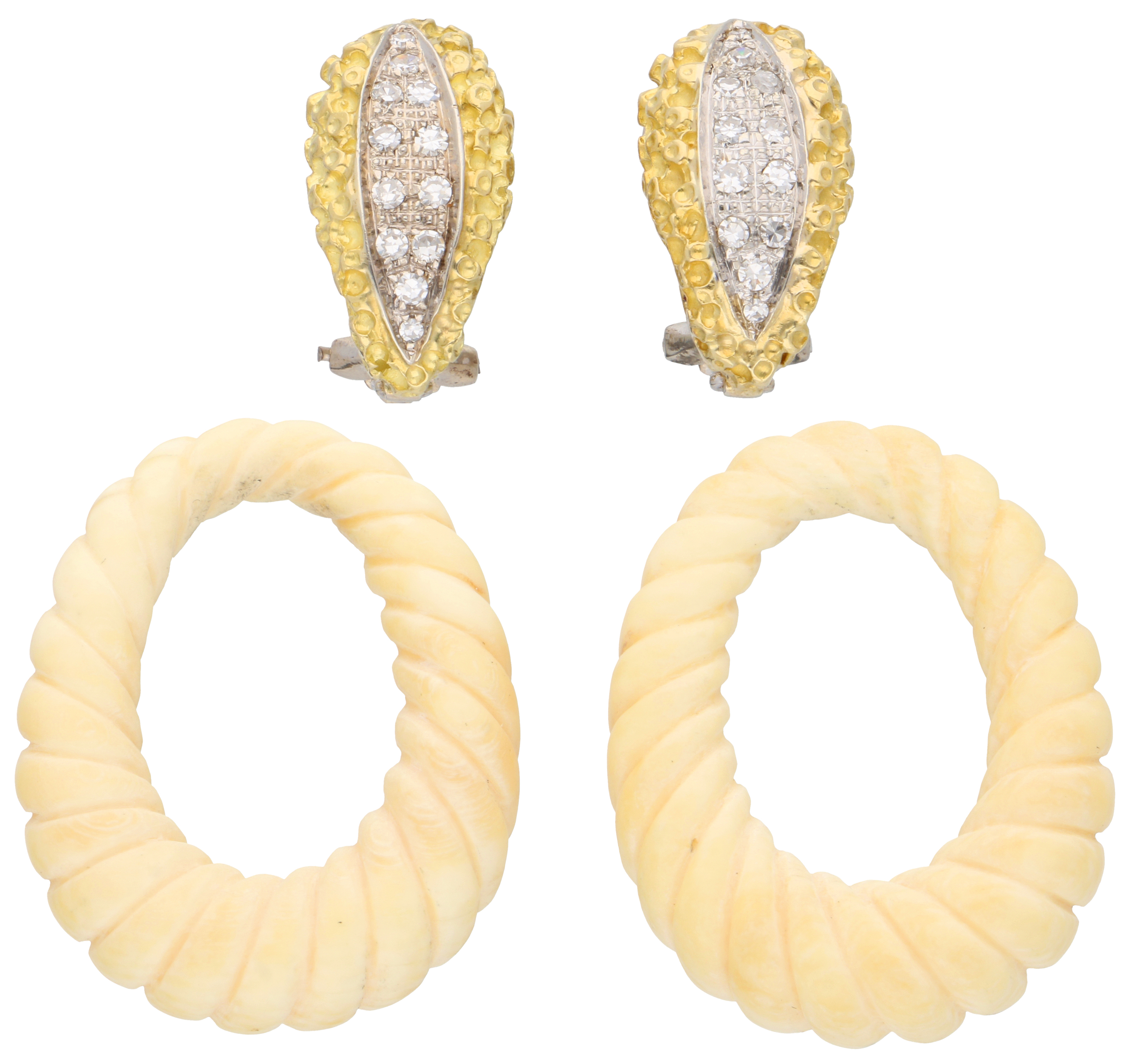 No Reserve - 18K Bicolor gold multifunctional stud earrings with diamond and horn pendants - Image 3 of 4