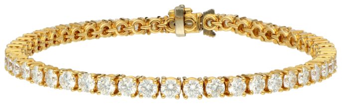 No Reserve - 18K yellow gold tennis bracelet set with approx. 5.00 ct. diamond.