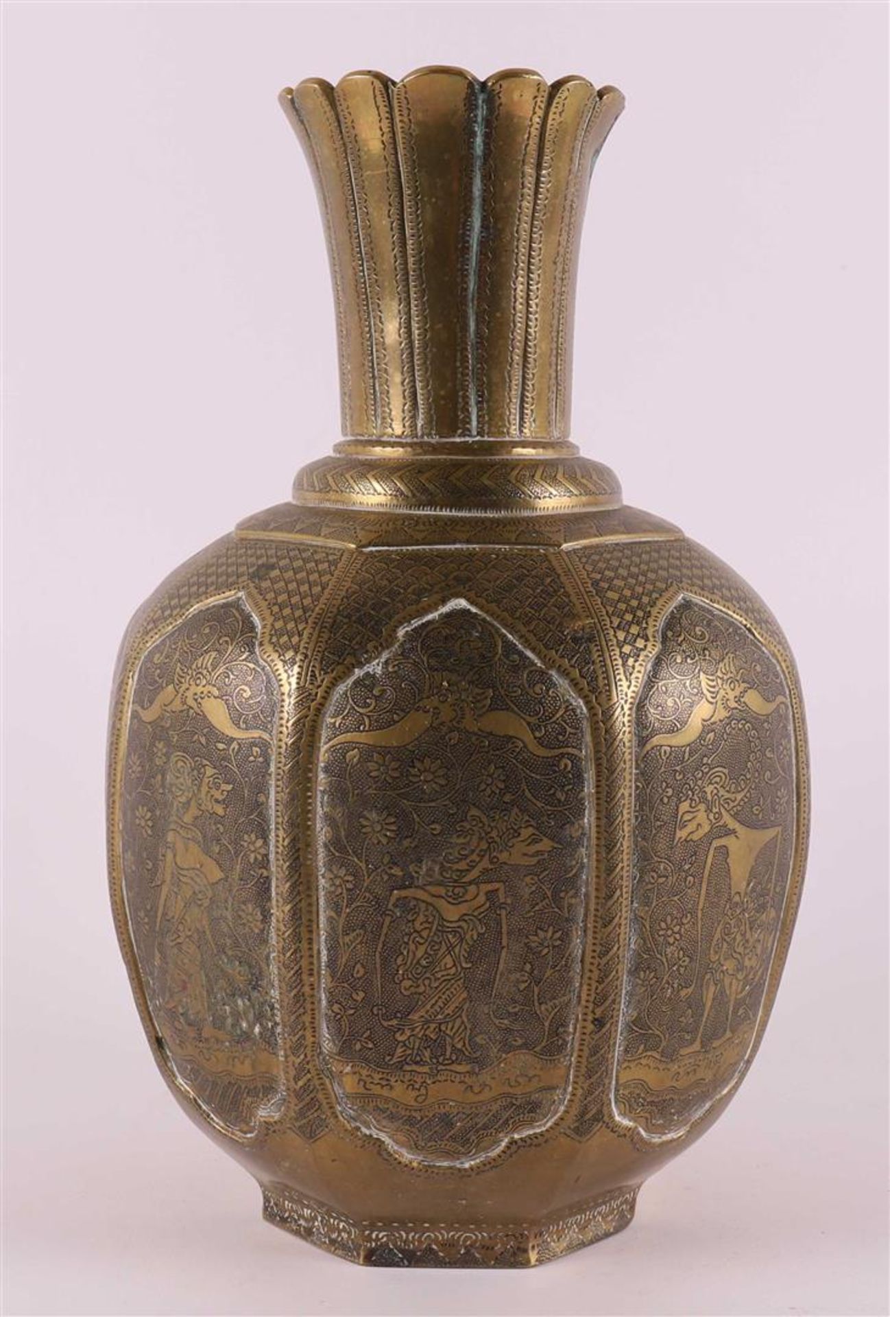 A brass baluster-shaped vase, India, 1st half of the 20th century. - Image 2 of 4