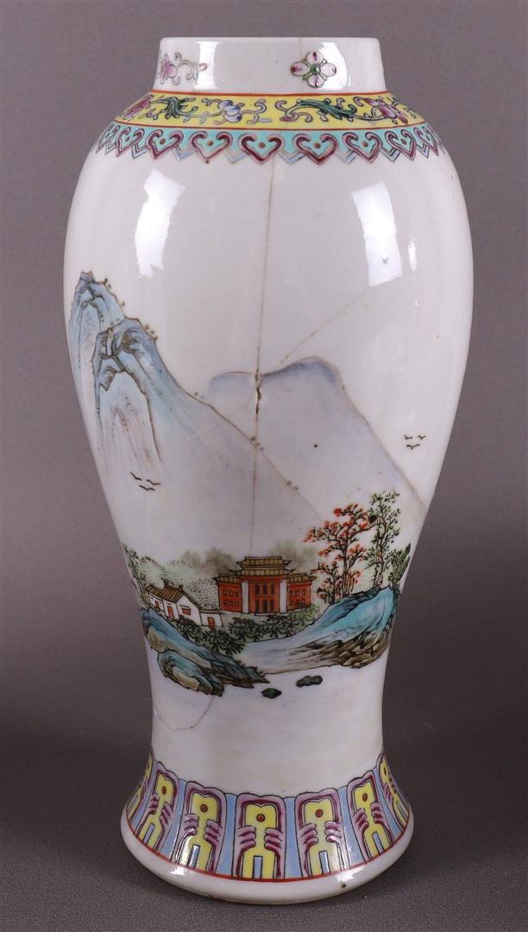 A lot of various porcelain vases, China, 20th century. - Image 7 of 10