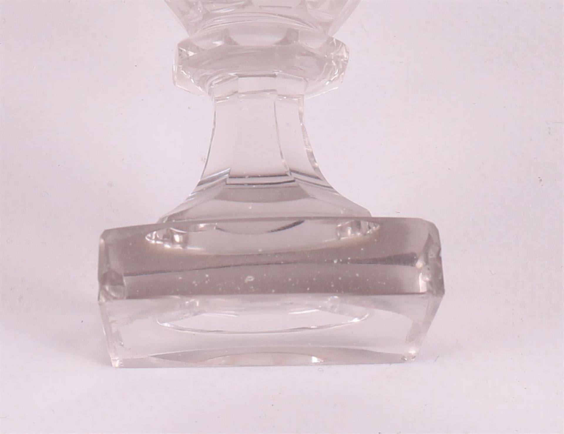 A cut crystal ginger lid coupe + ditto smaller one, 19th century. - Bild 6 aus 6