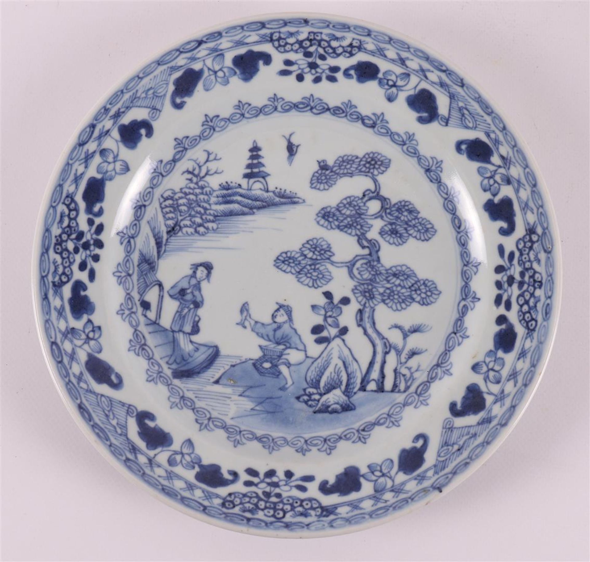 Three various blue/white porcelain plates, China, Qing Dynasty, around 1800. - Image 5 of 10