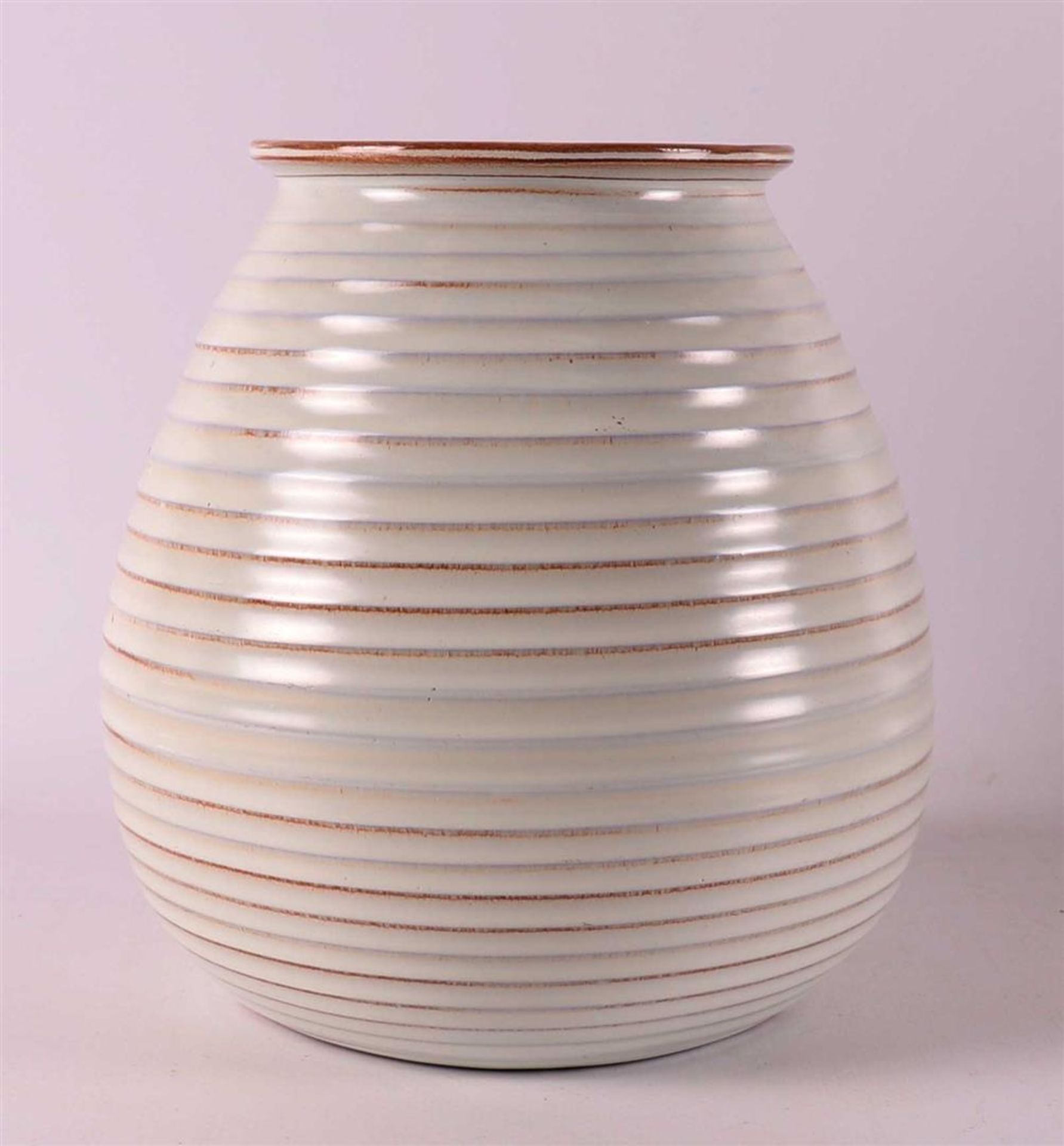 ADCO. A gray earthenware spherical vase, mid 20th century - Image 5 of 10