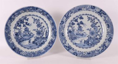 A set of blue/white porcelain plates, China, Qianlong, 2nd half 18th century.