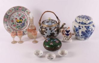 A lot of miscellaneous items, including teapot, glasses, etc., 19th/20th century