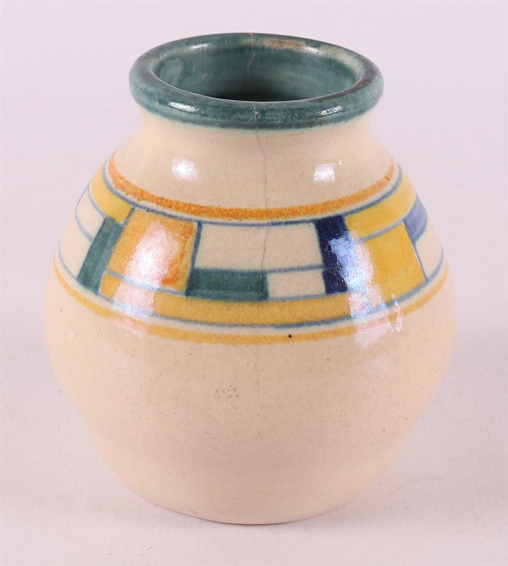 A lot of various Art Deco, including glass and Velsen vase, 20th century - Image 6 of 7