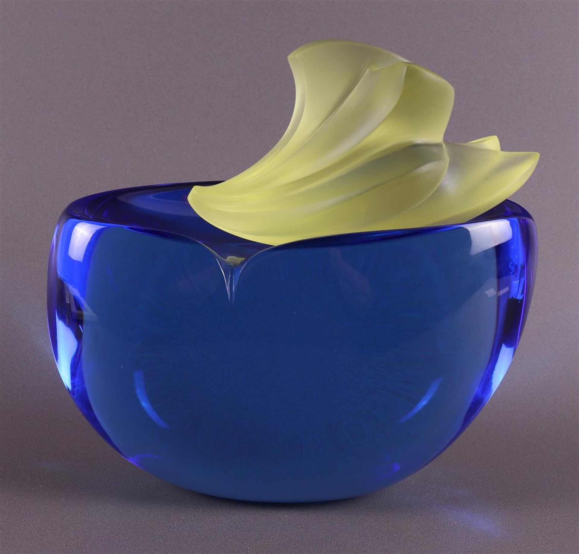 A blue and satin-finished glass object, unique 2001, Felicitas Engels-Neuhold. - Image 6 of 9