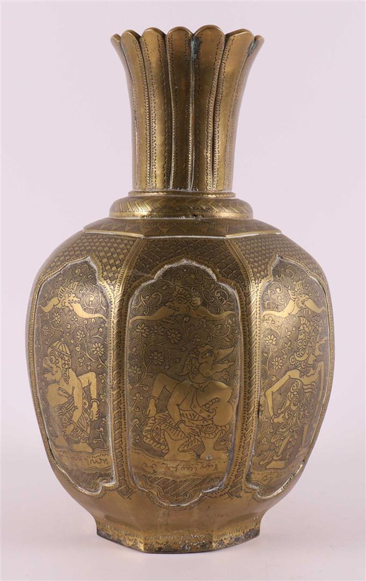 A brass baluster-shaped vase, India, 1st half of the 20th century. - Image 4 of 4