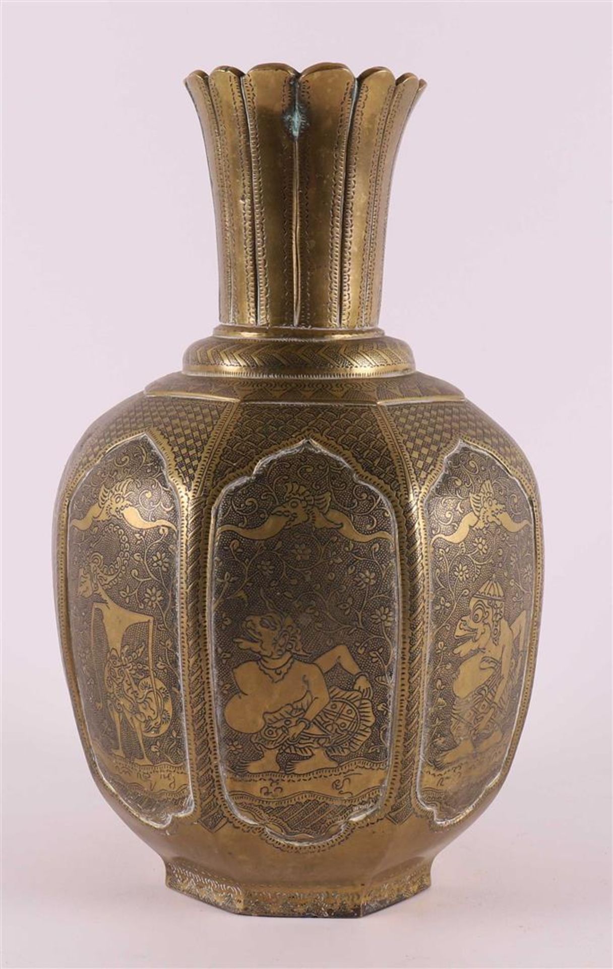 A brass baluster-shaped vase, India, 1st half of the 20th century. - Image 3 of 4