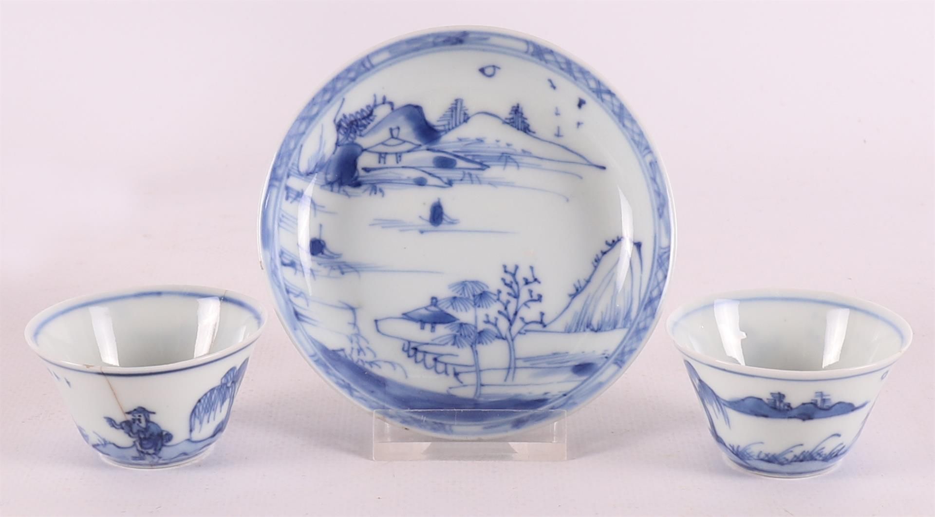 A lot of various blue/white porcelain cups and saucers, China, including Qianlon - Image 11 of 21