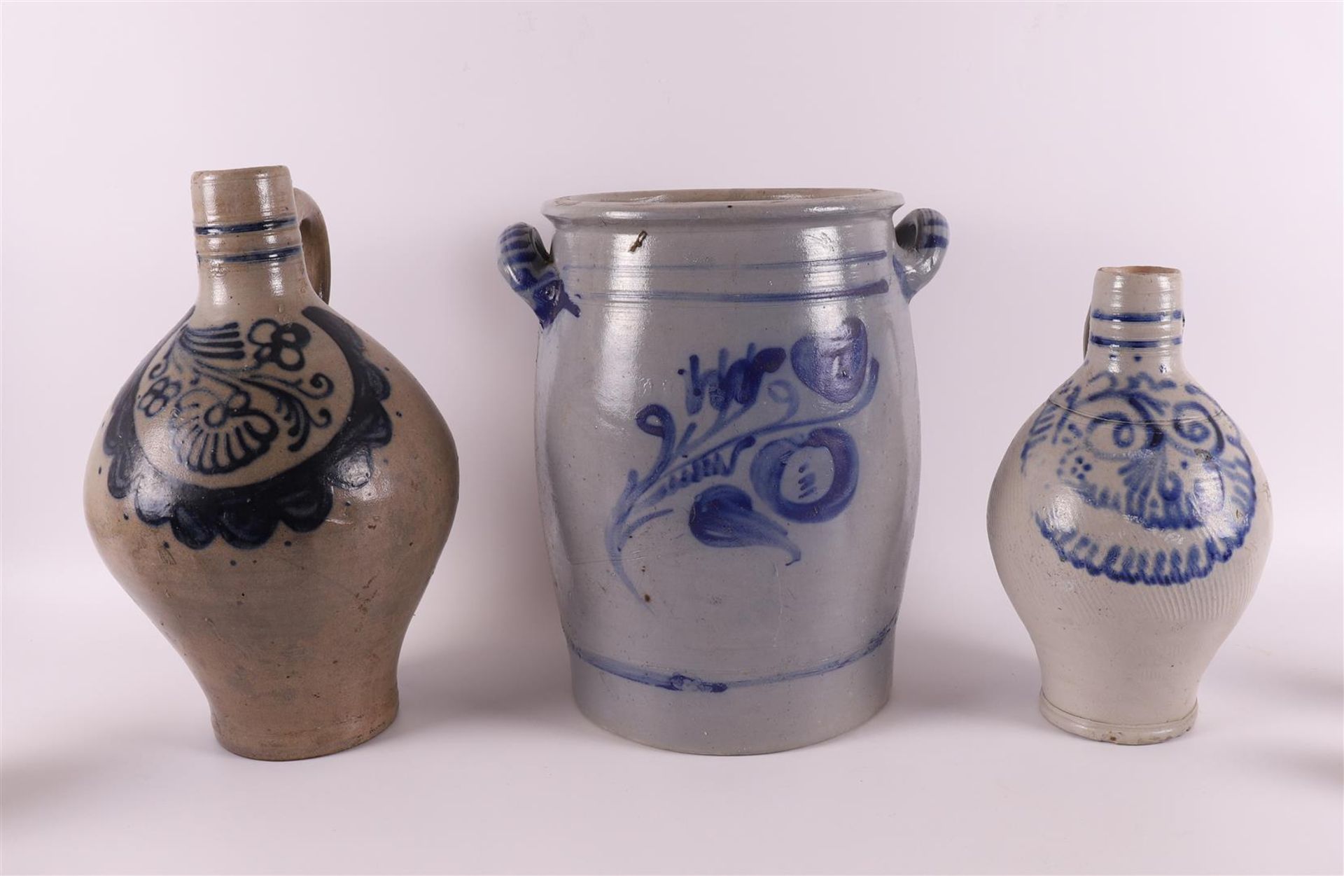 A lot of various gray 'gres' stoneware, including 19th century. - Image 2 of 5
