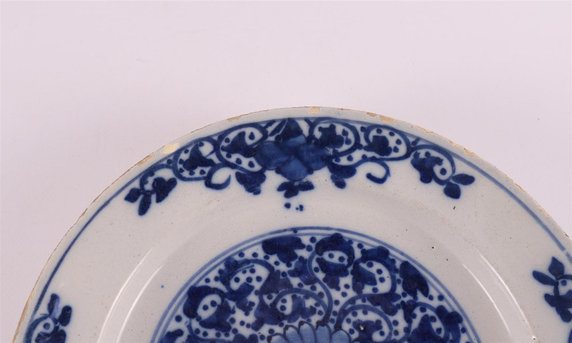 A blue/white Delft earthenware pancake plate, 18th century. - Image 3 of 7
