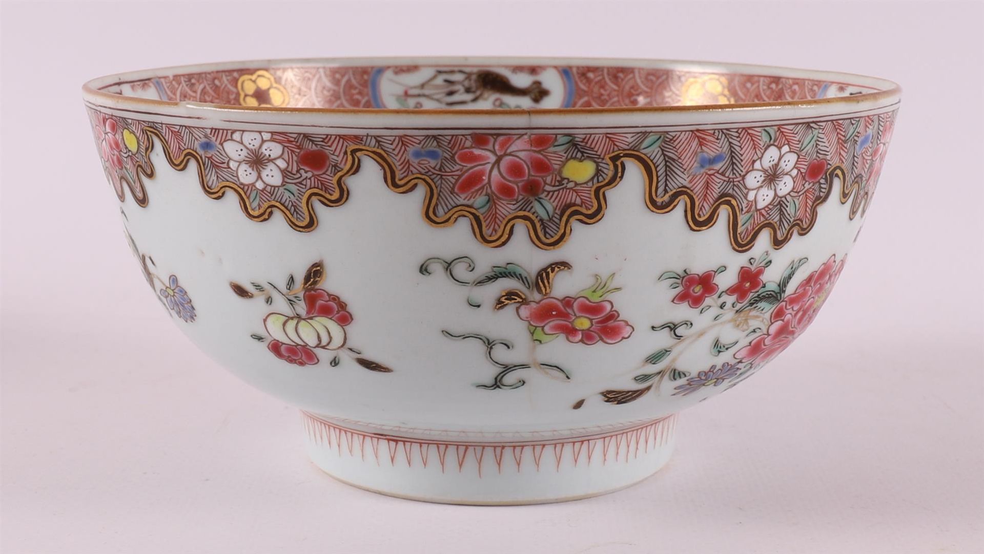 Three famille rose porcelain bowls on stand ring, China, Qianlong, 18th century. - Image 10 of 13