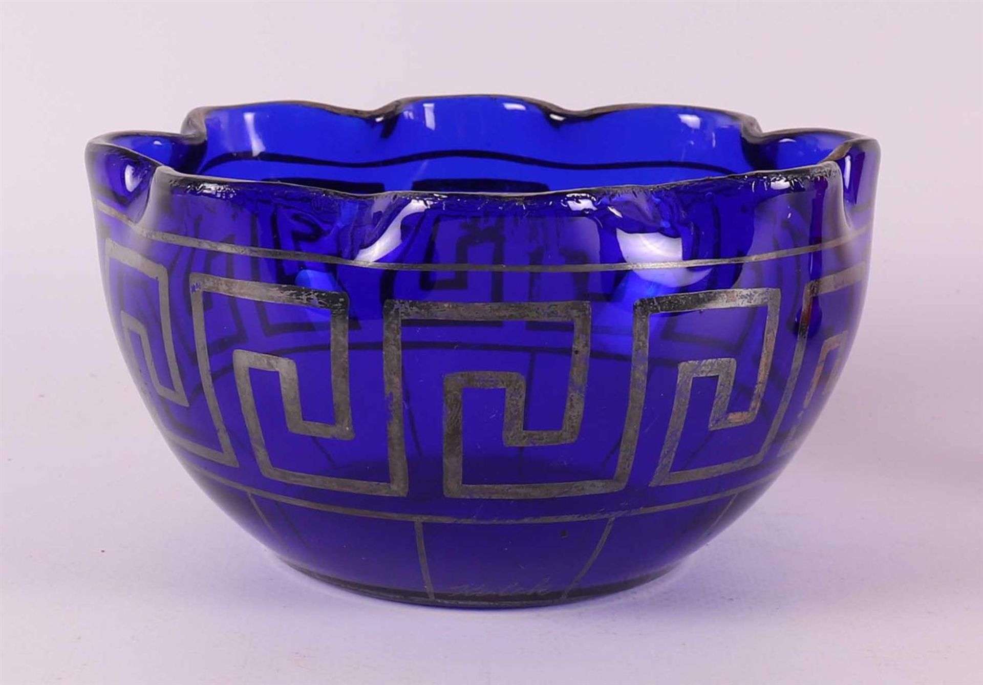 A blue glass Art Deco bowl with silver decor, Czech Republic/Germany Bohemia - Image 2 of 6