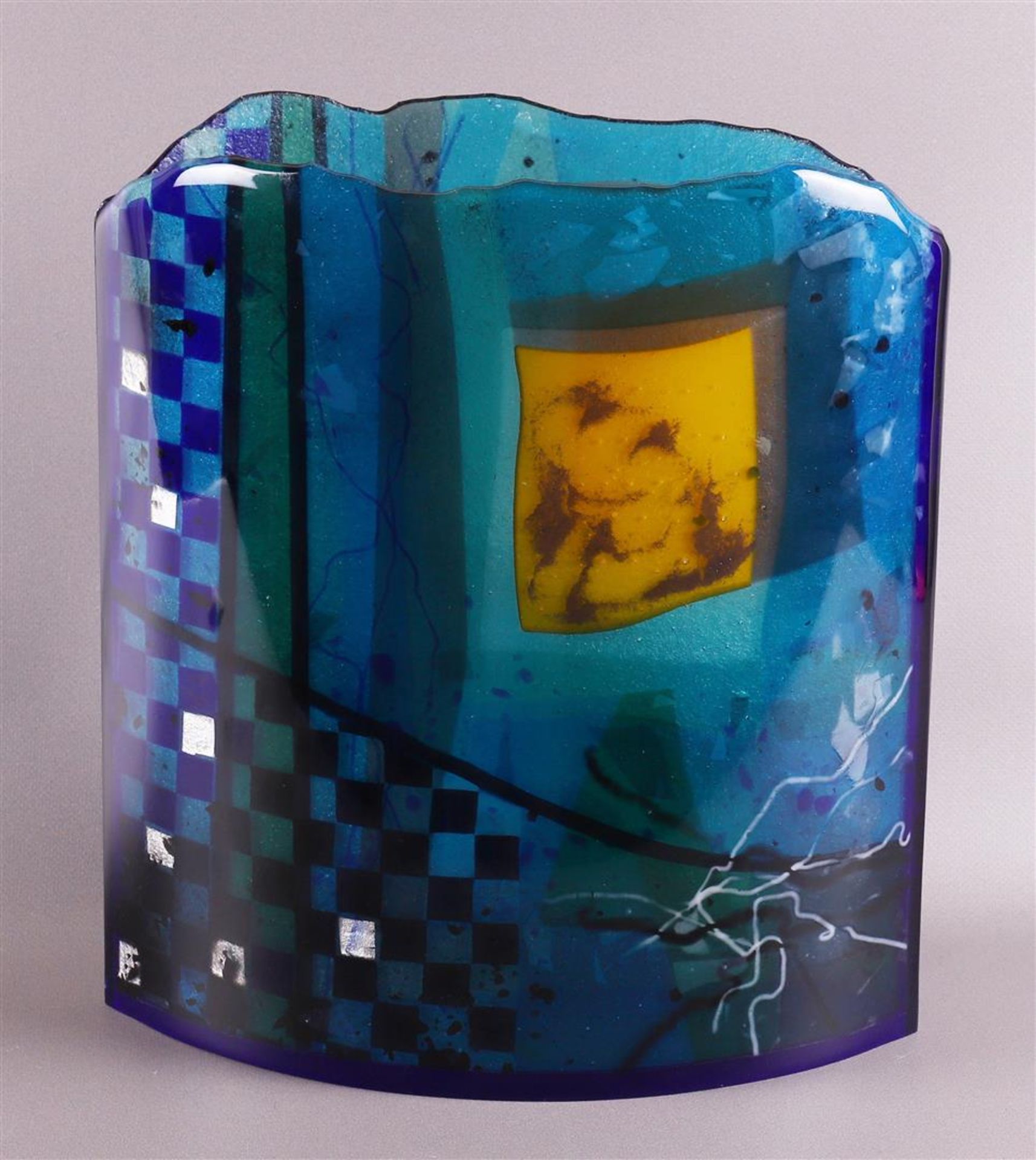 A polychrome glass vase, unique, Frank van den Ham. - Image 3 of 4