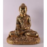 A carved wooden gilded sitting Buddha, Thailand, 20th/21st century.