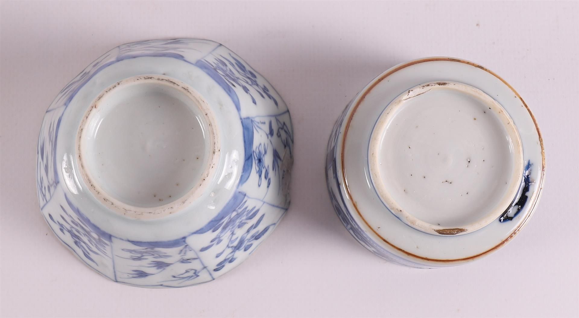 A lot of various Chinese porcelain, including Dog of Foo cencer, 18th century - Bild 5 aus 17