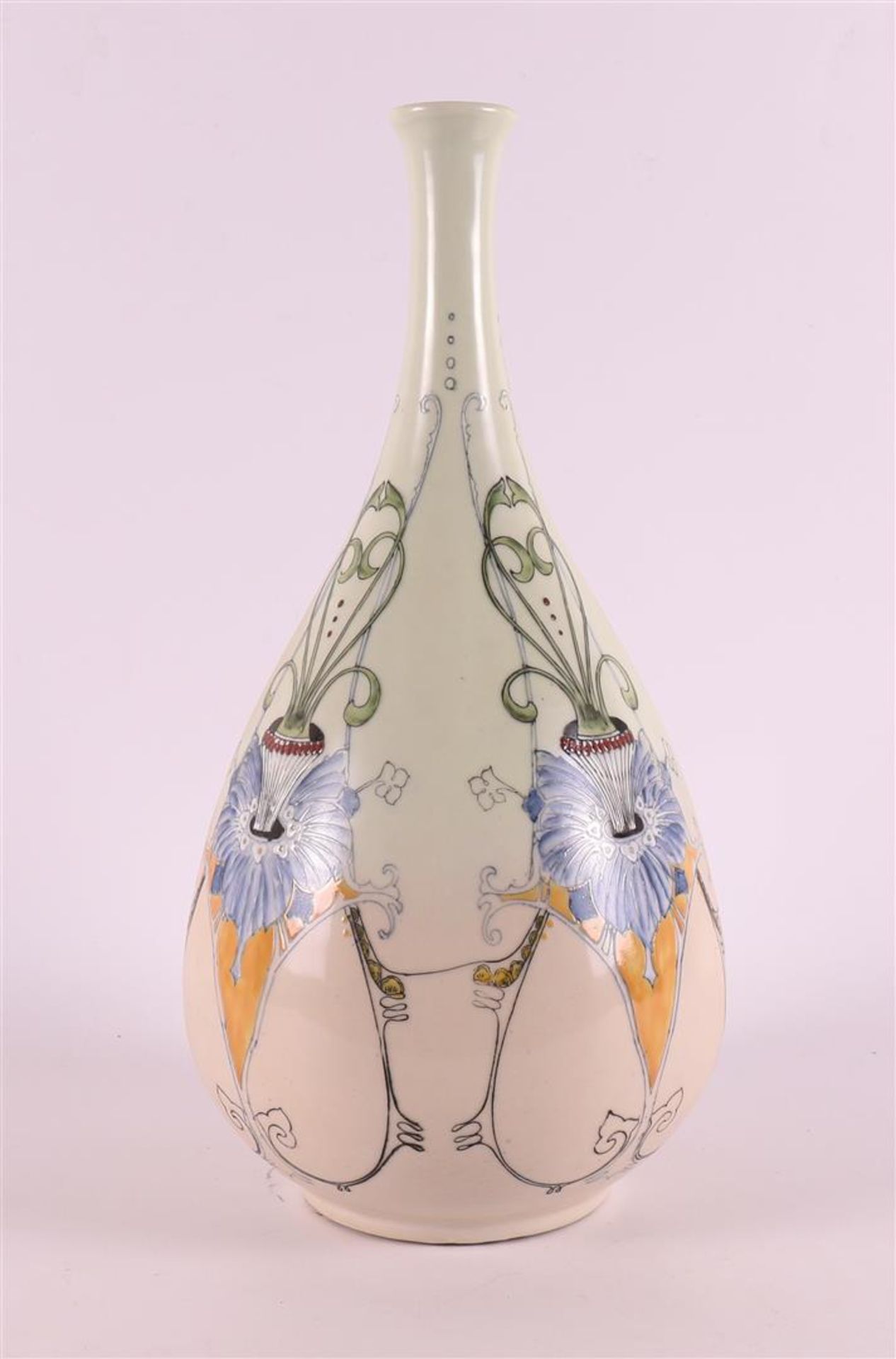 A porcelain teardrop-shaped Art Nouveau style vase, 21st century - Image 2 of 7