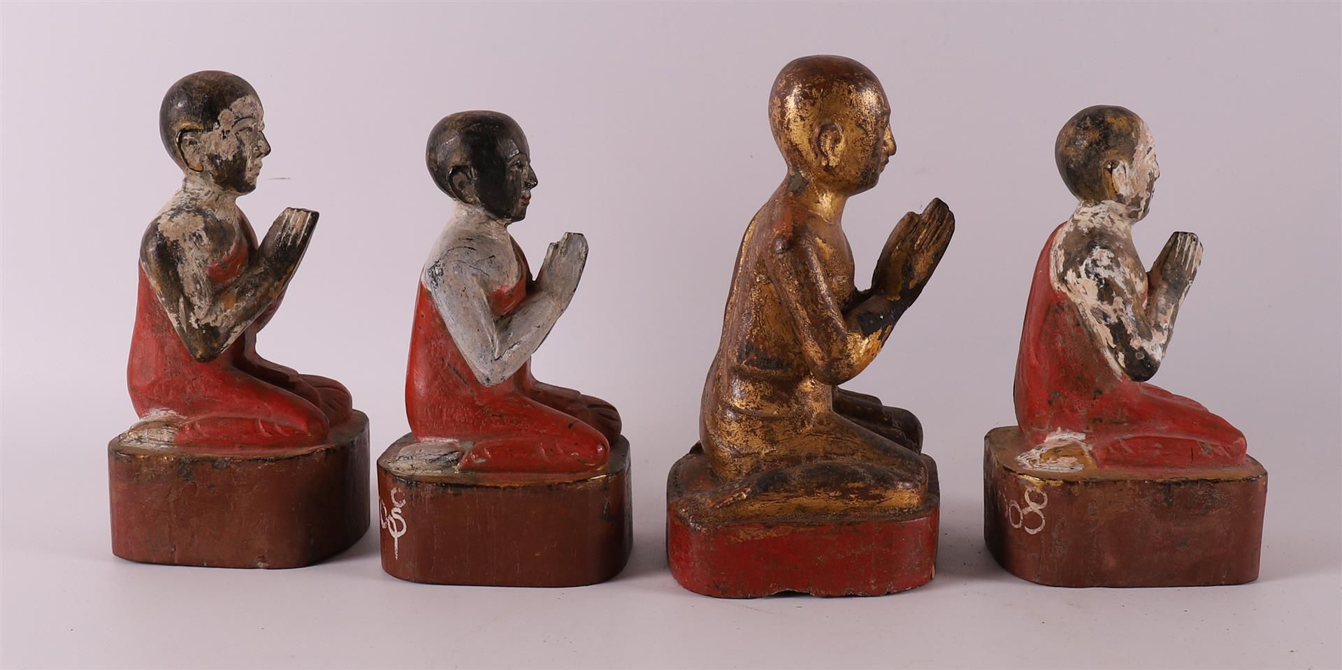 Four carved wooden Burmese Buddhist monks, 19th/20th century. - Image 4 of 5