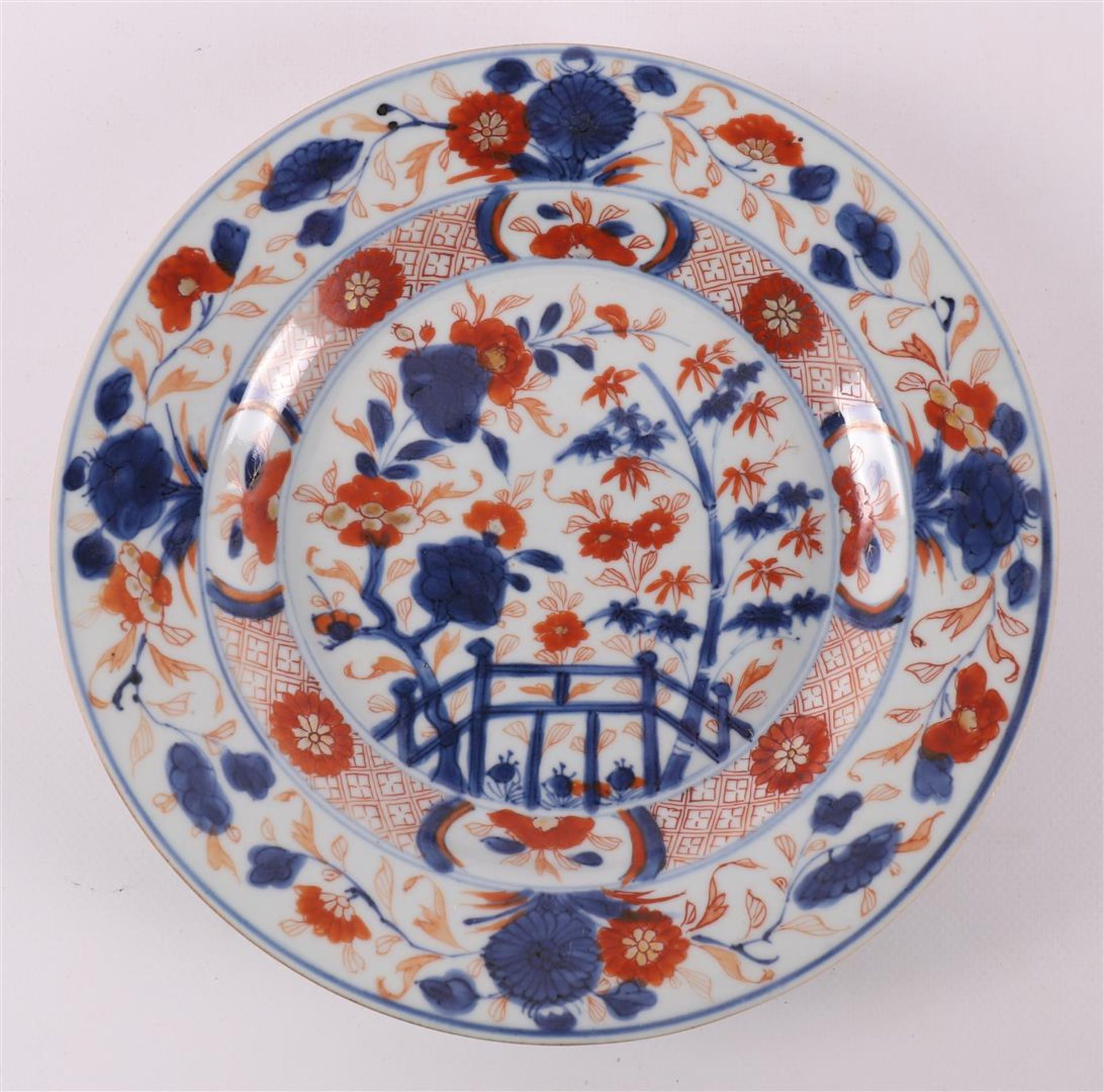 Three various porcelain Chinese Imari plates, China, including Qianlong, 18th ce - Image 6 of 7