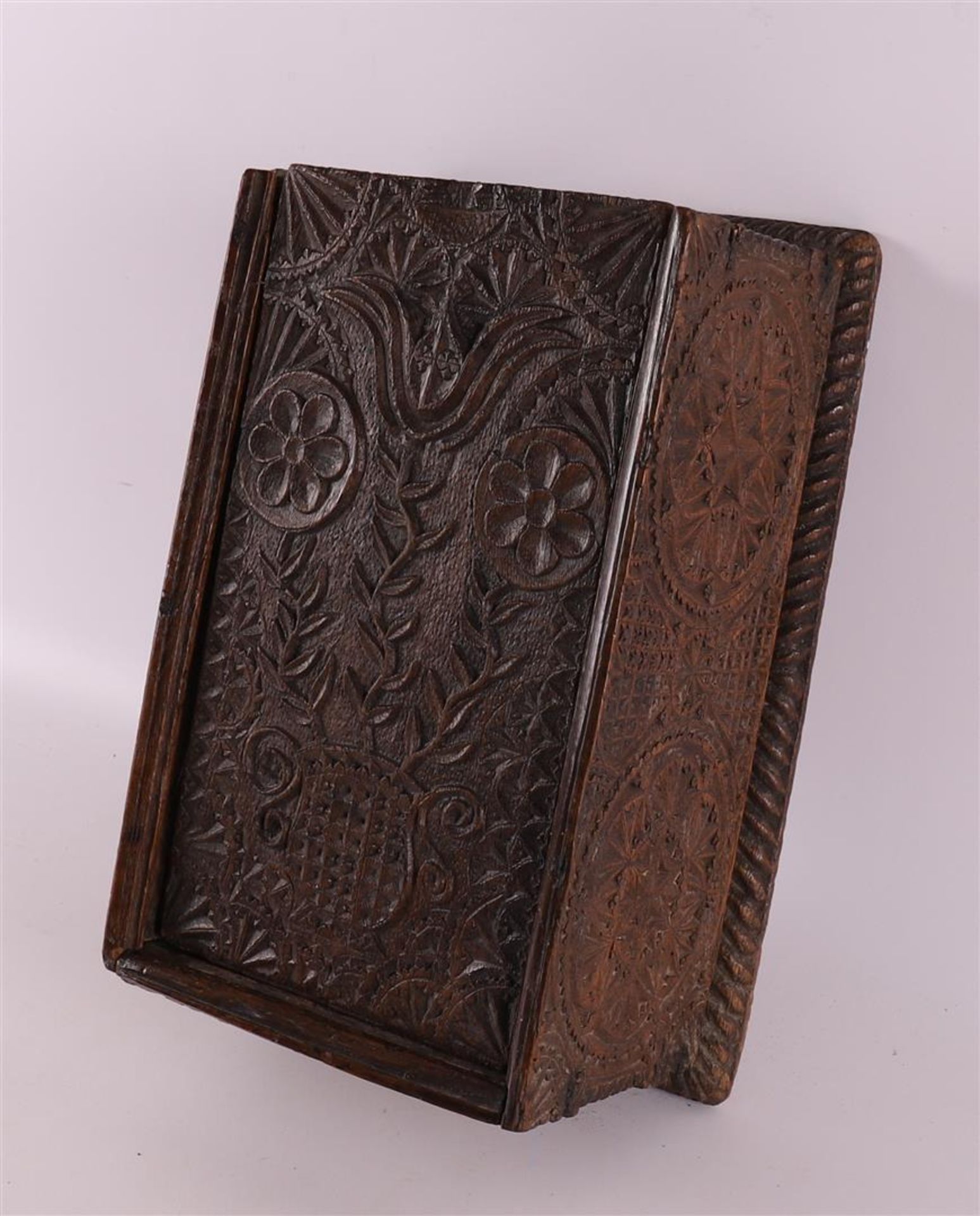 A carved wooden box, Friesland 19th century. - Image 3 of 5