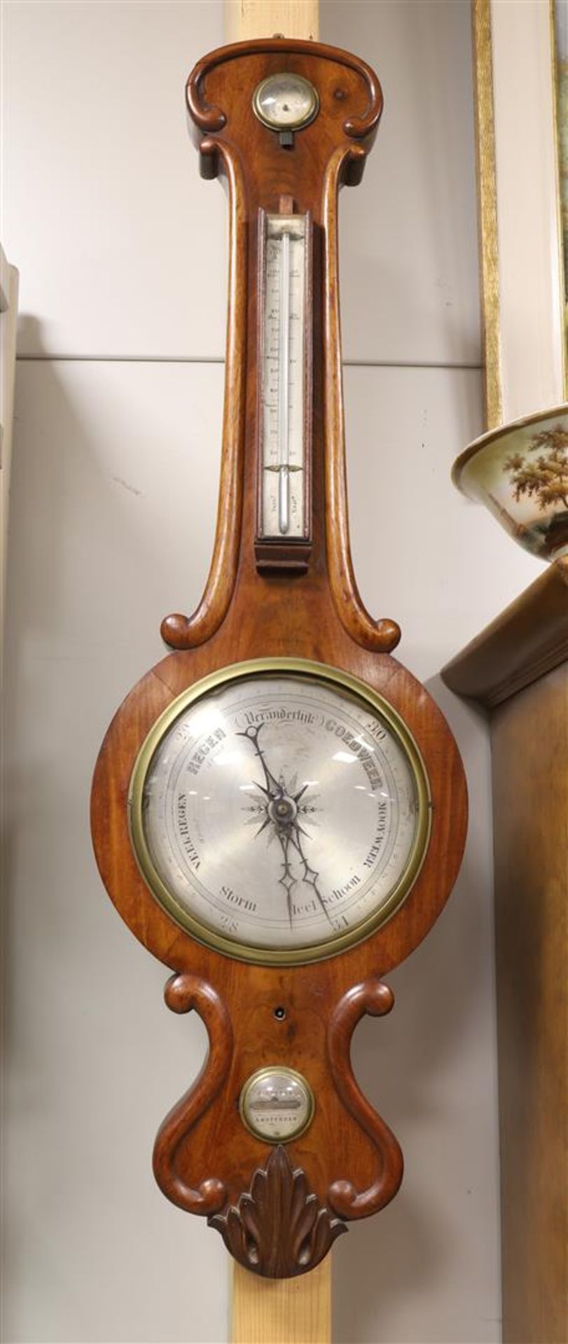 A banjo barometer/thermometer, 1st quarter of the 19th century.