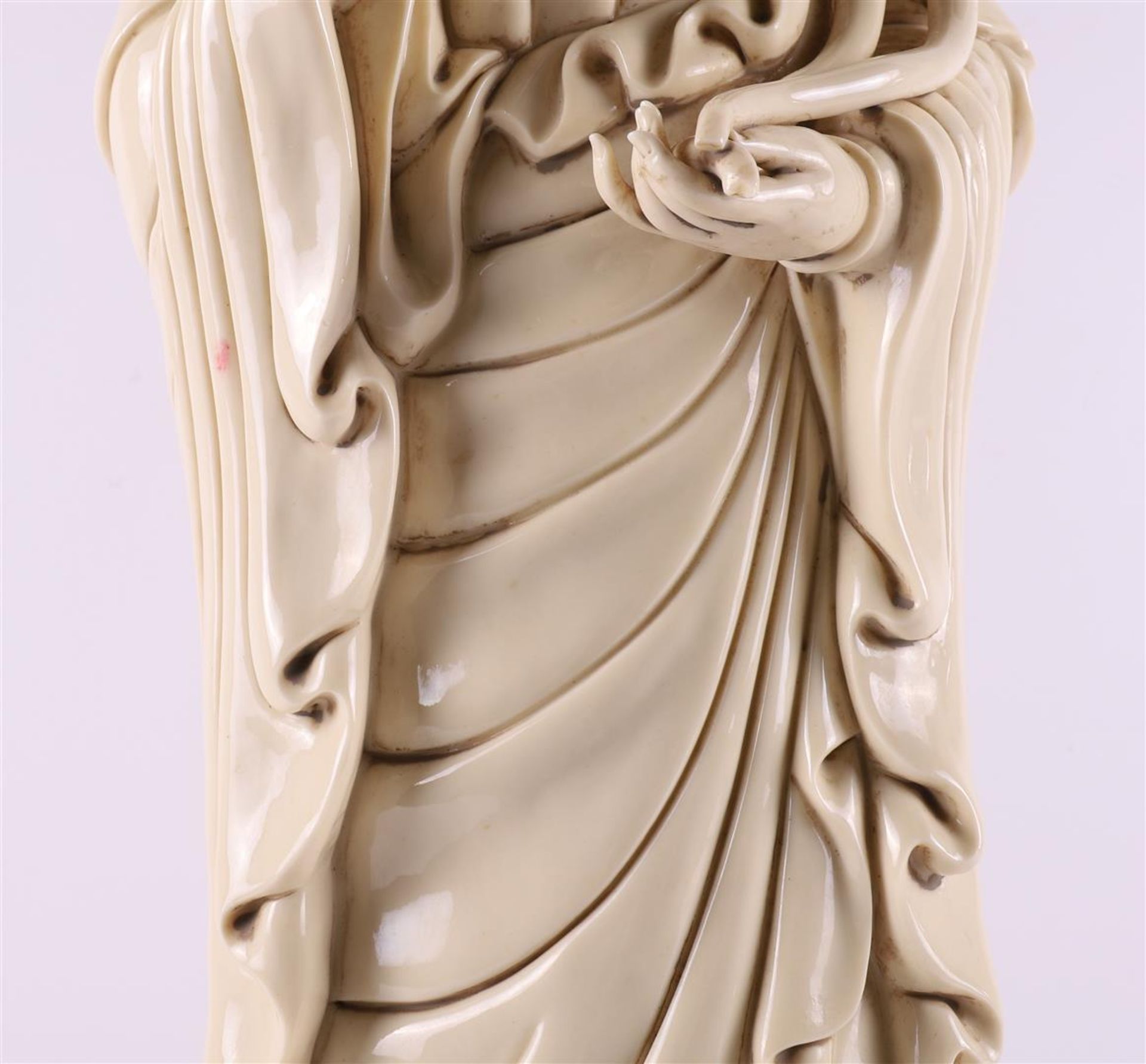 A white Chinese Kwan Yin standing on a lotus crown, China, 20th century. - Image 5 of 15