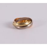 An 18 kt gold ring. Cartier Trinity, tricolor.