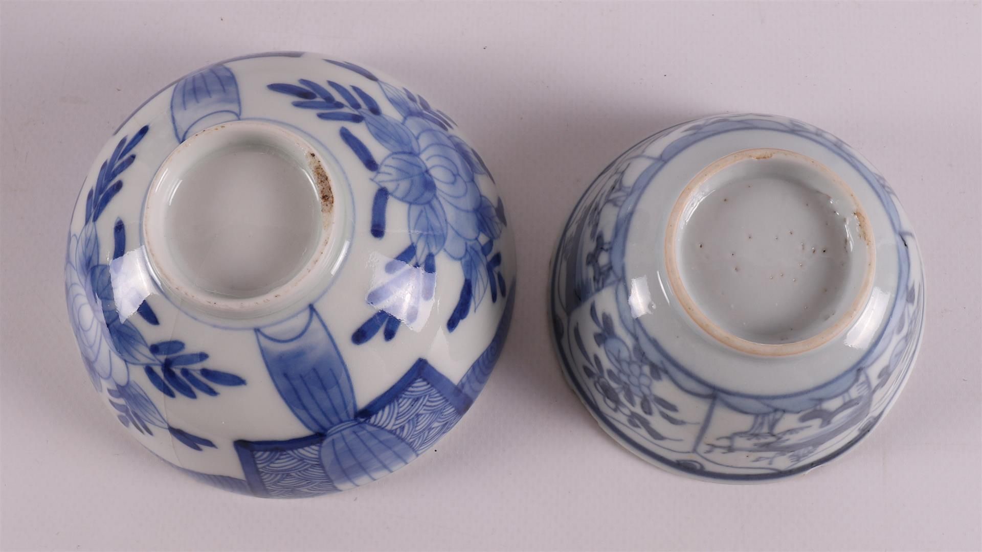 A lot of various blue/white porcelain, China/Japan, including 18th century. - Image 19 of 19