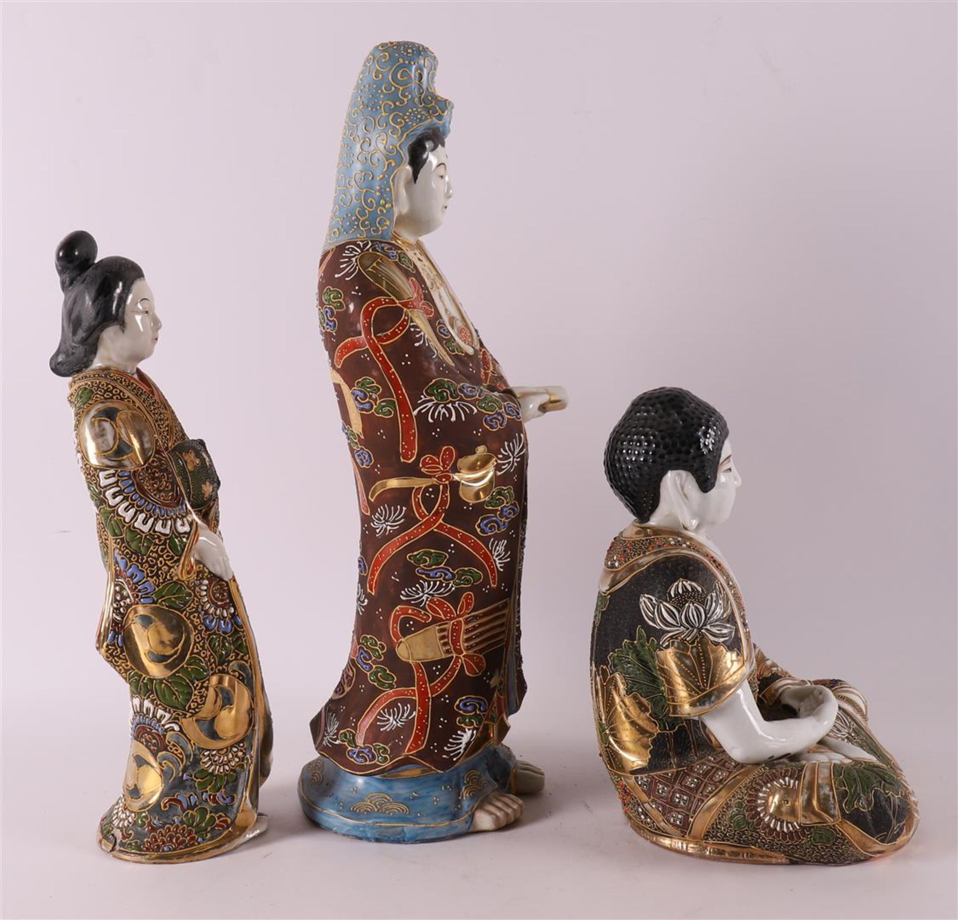 Four porcelain Satsuma figures, including geisha and Buddha, Japan, Meiji, 20th  - Image 3 of 11