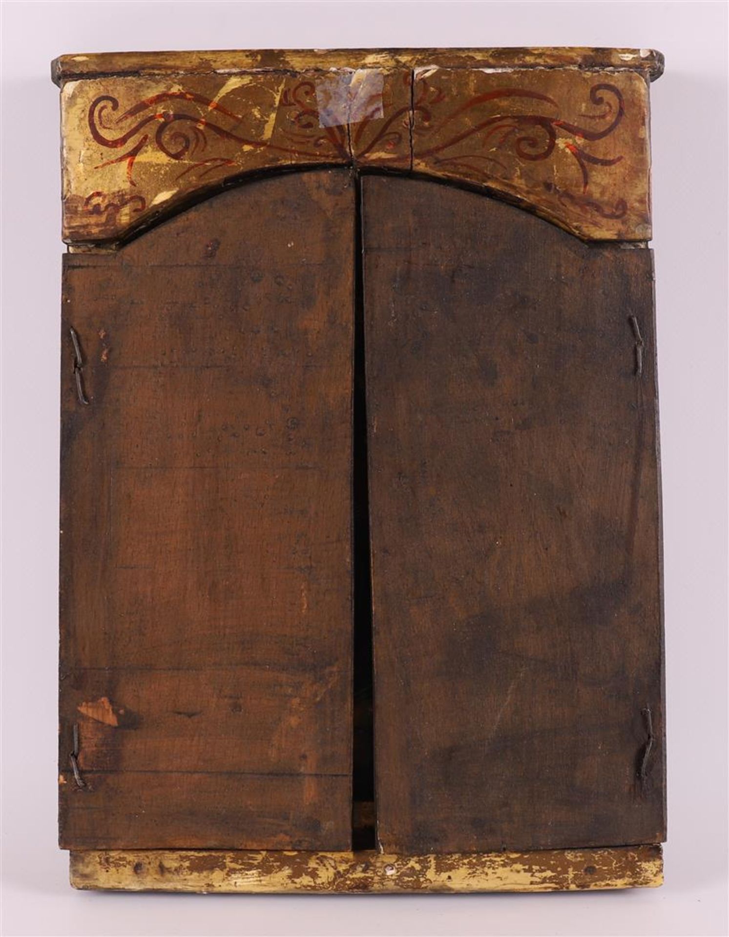 A wooden travel icon depicting Madonna and child with saints, 19th century - Image 2 of 3