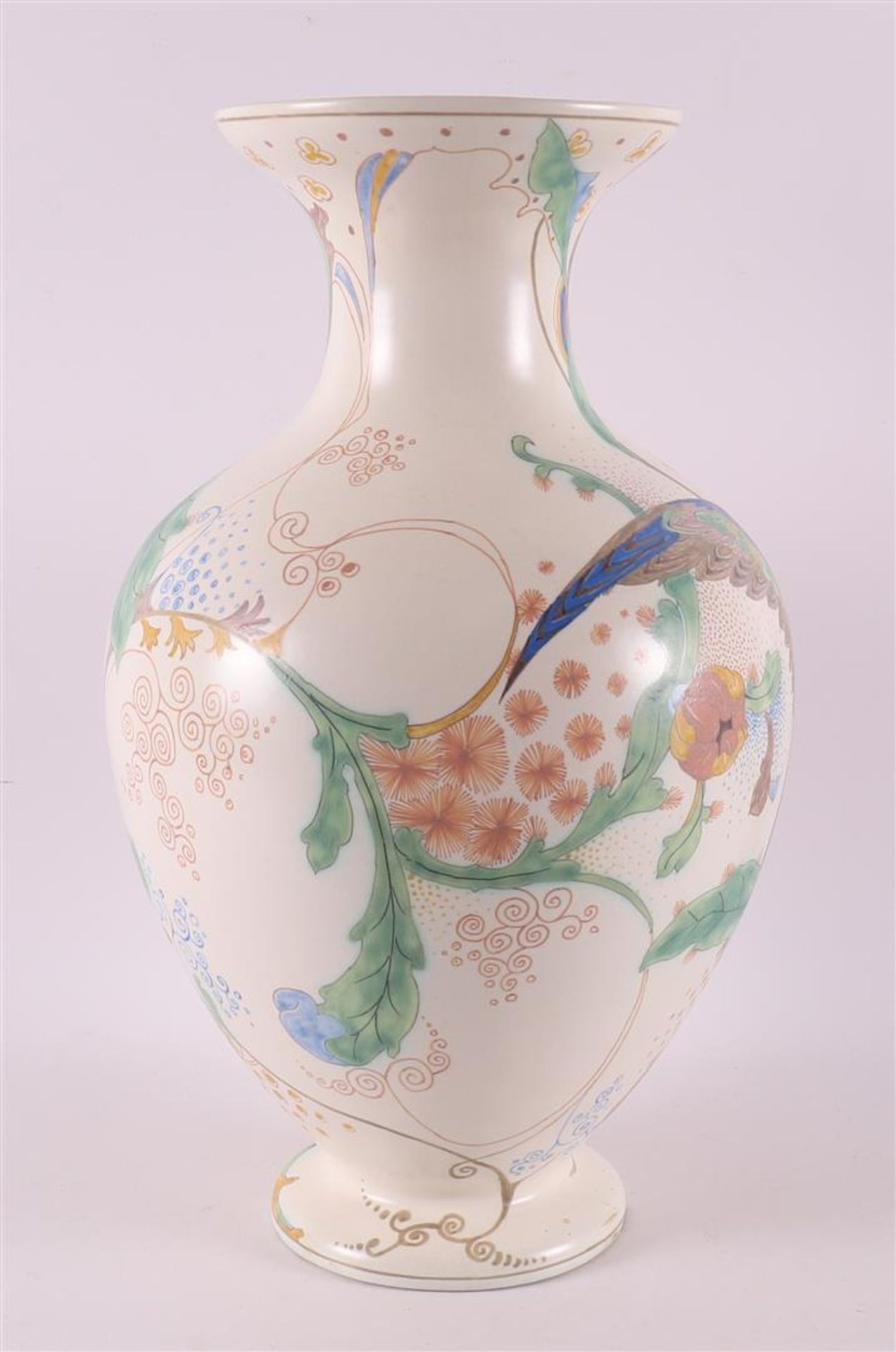 A pottery baluster-shaped earthenware fayence vase, South Holland, ca. 1915. - Image 5 of 8