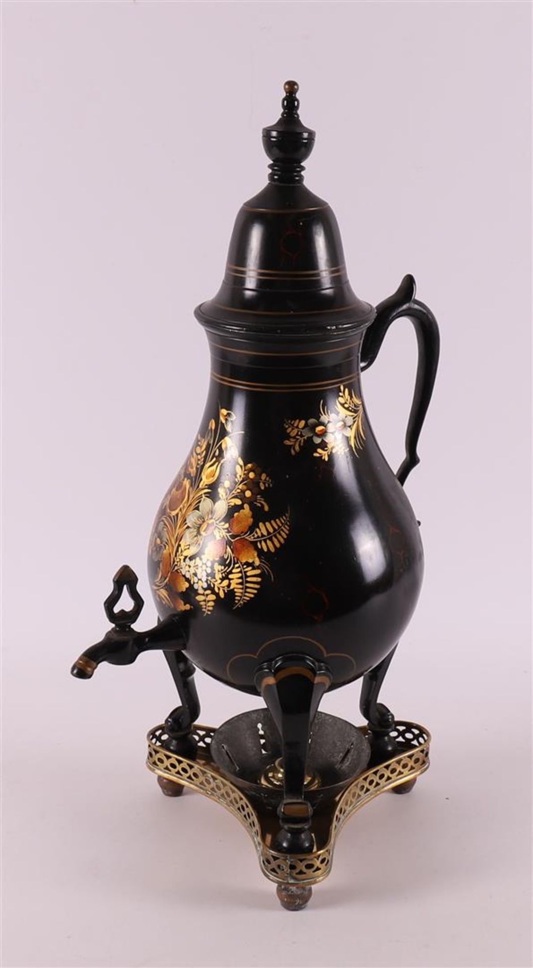 A pear-shaped black lacquered pewter tap jug, second half of the 19th century.
