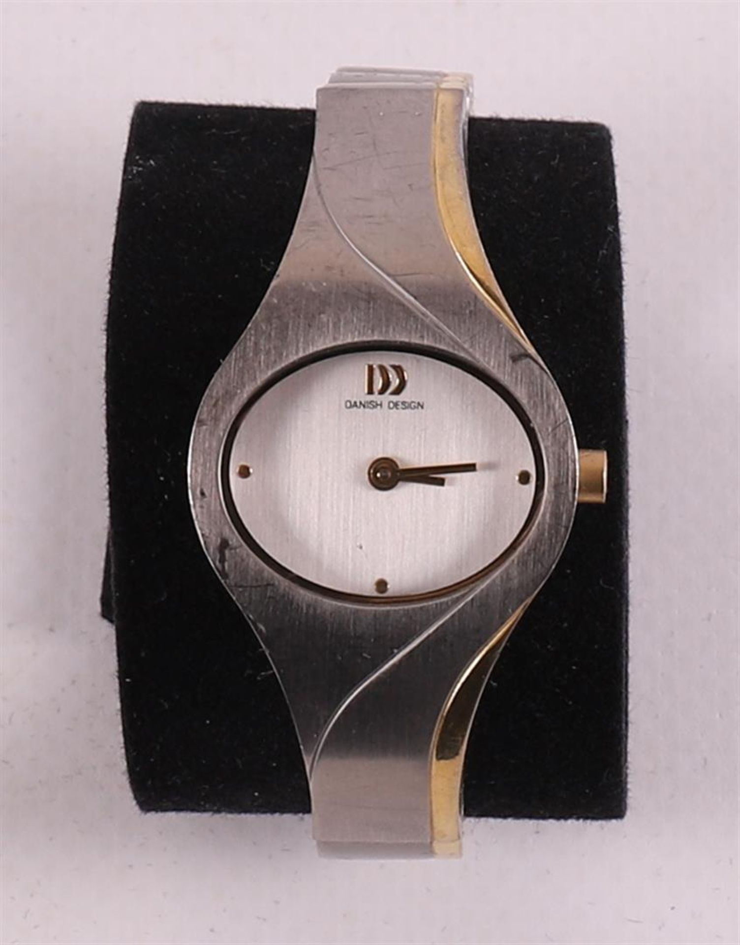 A stainless steel Danish Design women's wristwatch in original case. - Bild 4 aus 5