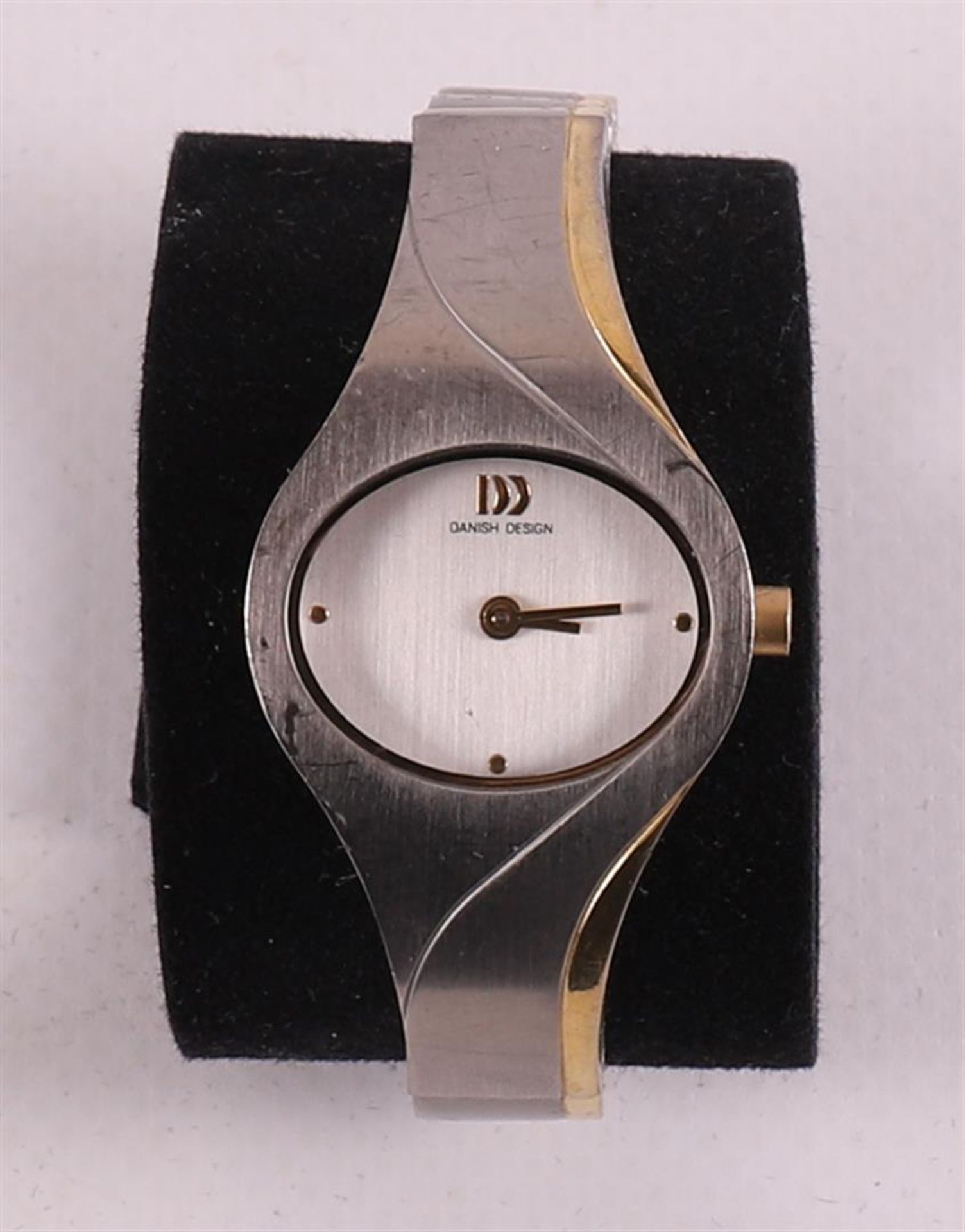 A stainless steel Danish Design women's wristwatch in original case. - Image 4 of 5