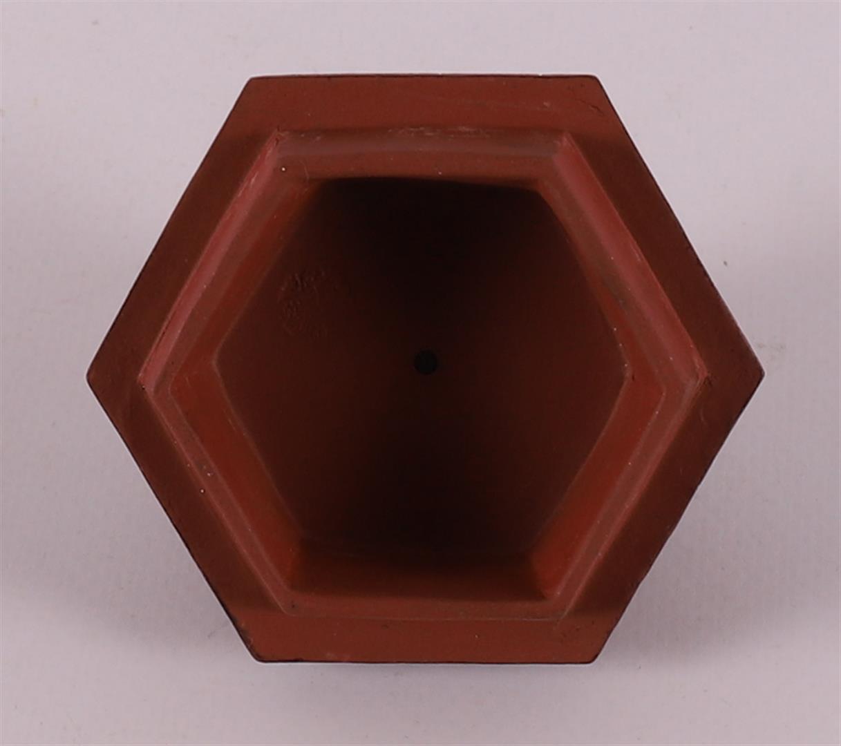 A yixing stoneware hexagonal teapot, China, 20th century. - Image 10 of 11