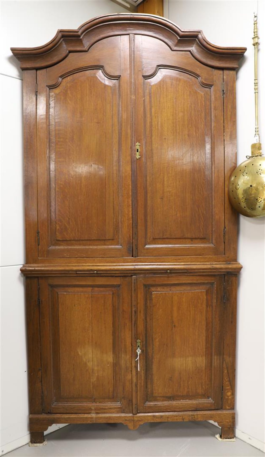 A four-door corner cupboard, Northern Netherlands, 2nd half of the 18th century.