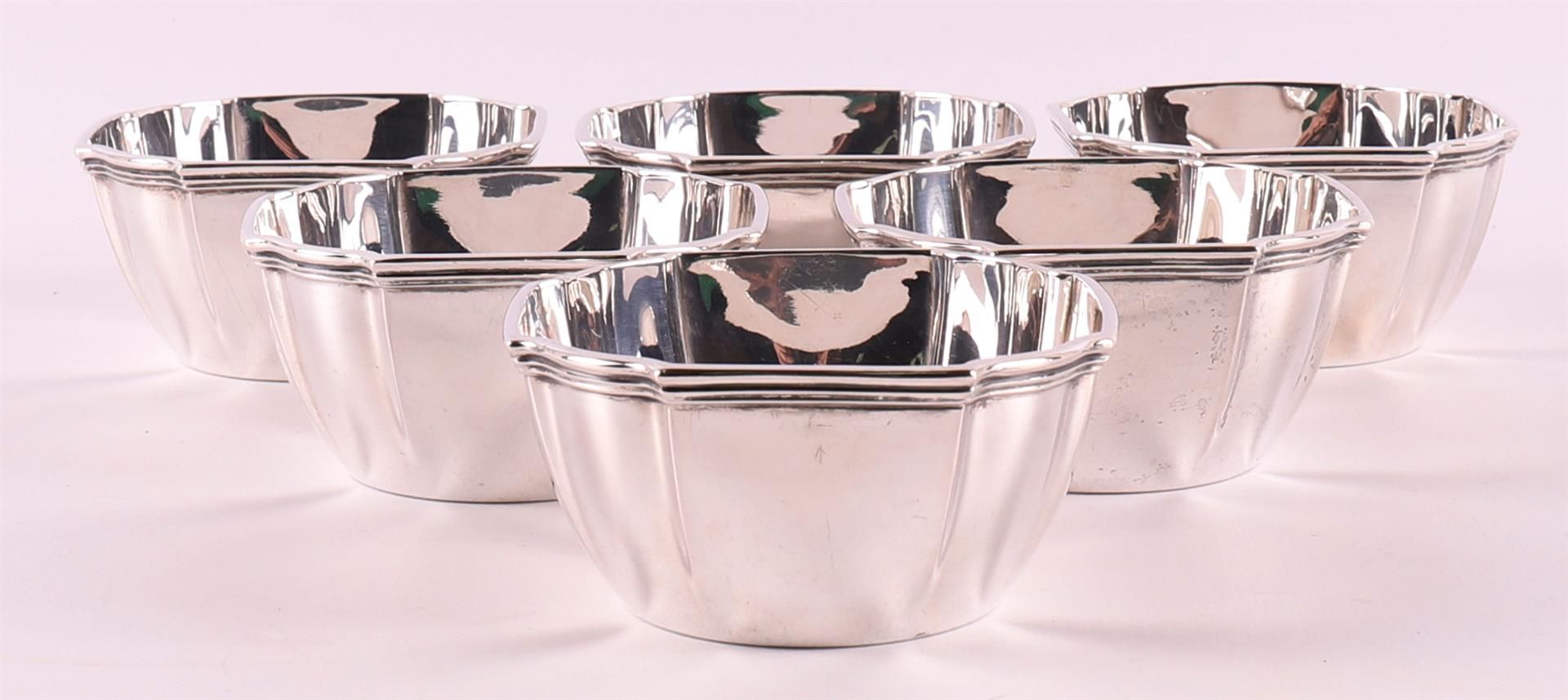 Six 830/1000 silver Art Deco finger bowls, Germany, ca. 1930. - Image 2 of 3