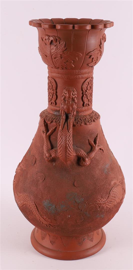 A yixing baluster-shaped vase with dragons for ears, China, around 1900. - Image 4 of 6