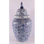 A Delft earthenware vase with lid, 19th/20th century.