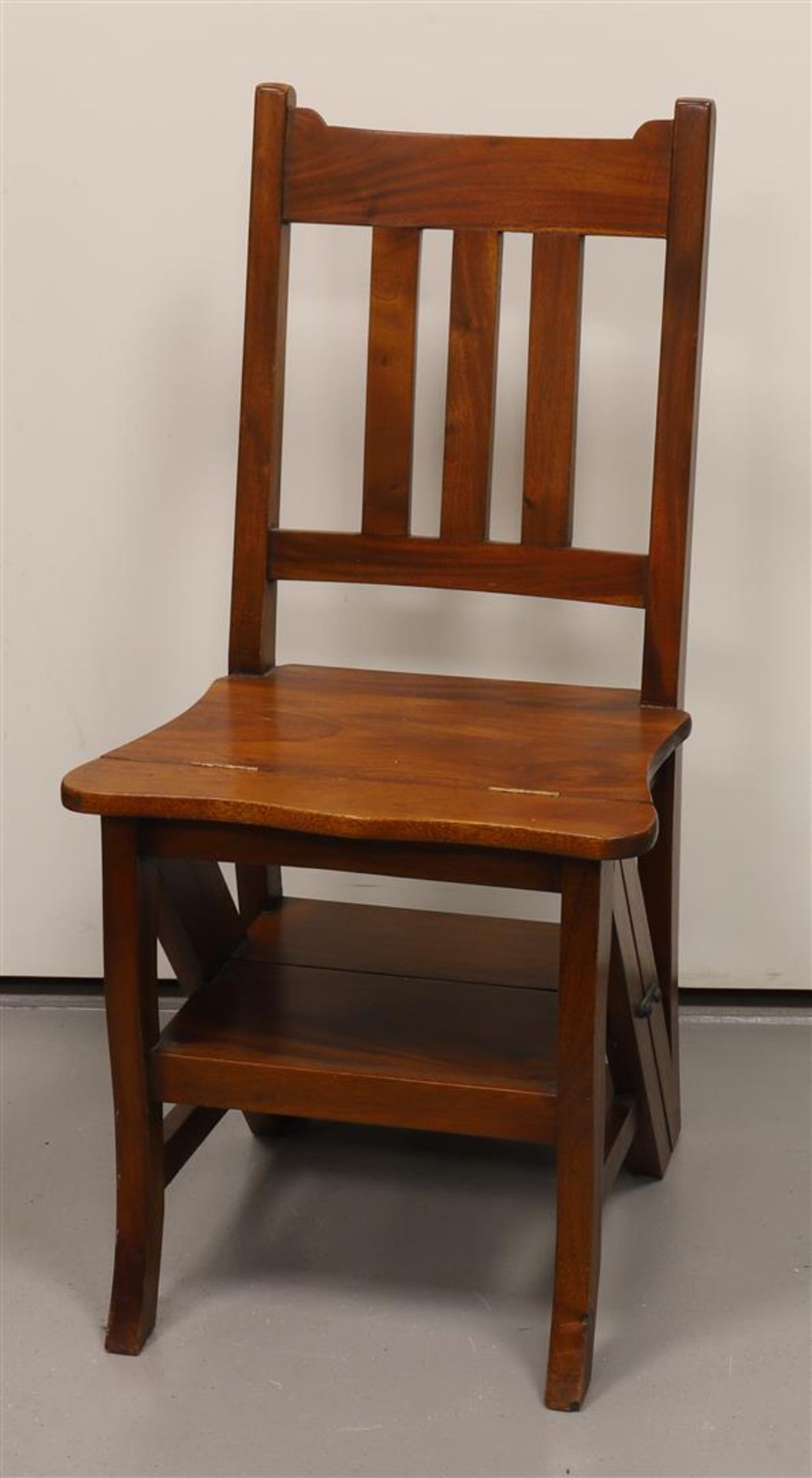 A mahogany library staircase, or. chair, late 20th century.